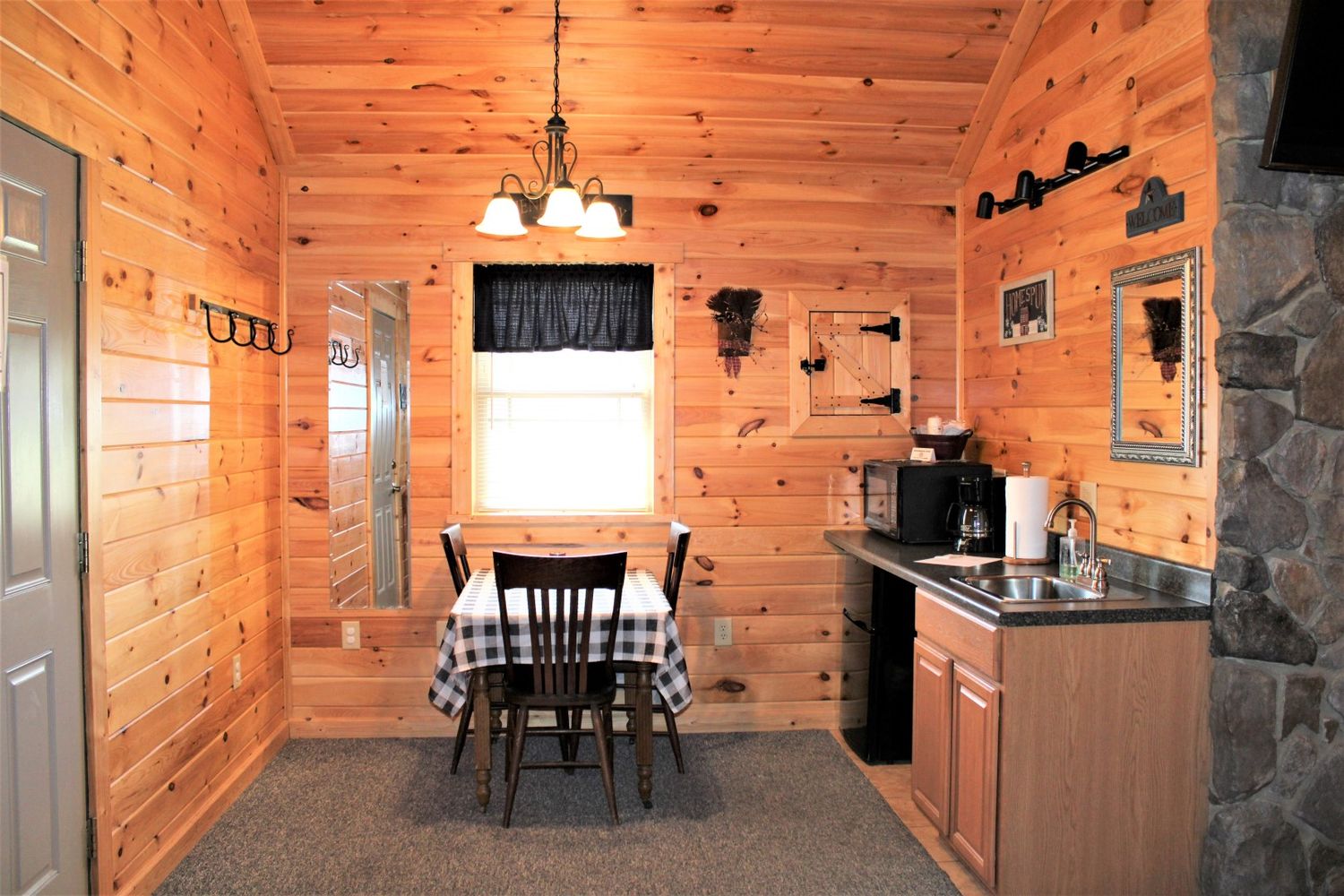 21530 National Pike NE, Flintstone, MD 21530